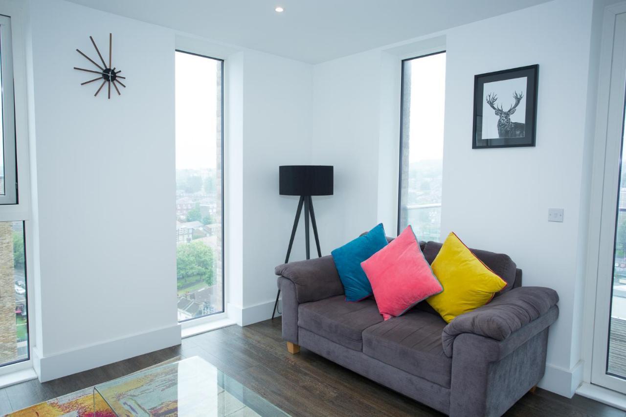 High View Two Bedroom Apartment In Woolwich ロンドン エクステリア 写真