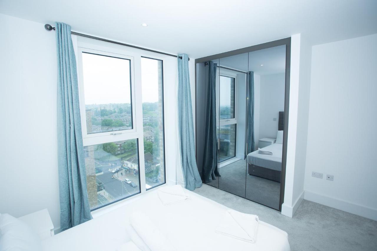 High View Two Bedroom Apartment In Woolwich ロンドン エクステリア 写真
