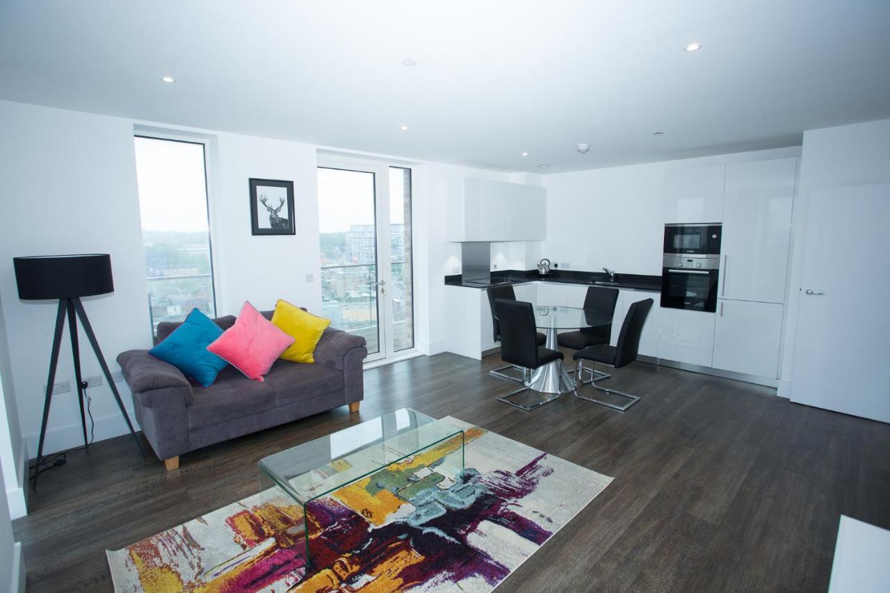 High View Two Bedroom Apartment In Woolwich ロンドン エクステリア 写真